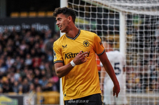 马特乌斯：现在别捧杀卡尔，他会在明夏世界杯大放异彩（马特乌斯：别急着捧杀卡尔，明夏世界杯他将闪耀）