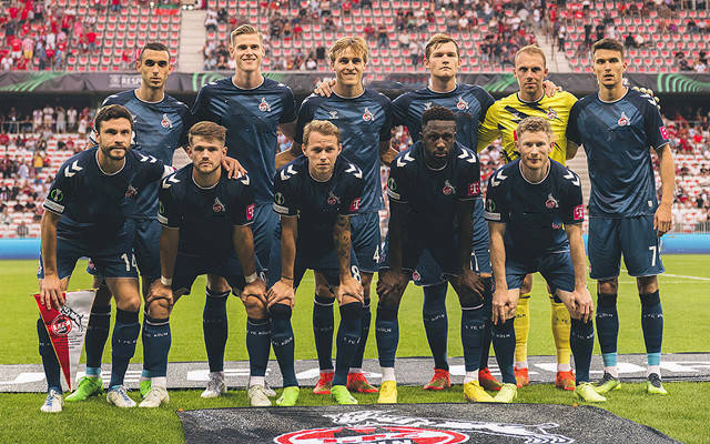 英超赛场亮点：利物浦逆转曼联,（英超焦点战：利物浦上演逆转击败曼联）