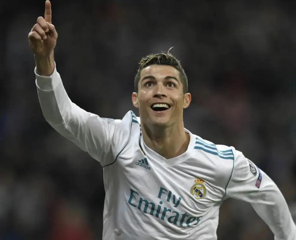 林加德：生涯首次单季打入10球并不重要，很抱歉让球迷们失望了（林加德：首次单季10球不重要，向失望的球迷致歉）