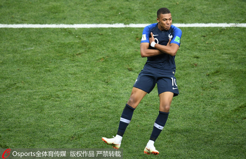 世欧预半场：萨特佩夫建功，哈萨克斯坦暂1-0比利时（世预赛欧区半场：萨特佩夫破门，哈萨克斯坦暂1-0领先比利时）