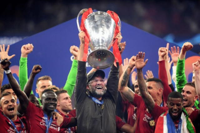 德天空：费内巴切想在冬窗引进莱万，但被莱万拒绝了（德天空：费内巴切冬窗求购莱万遭其拒绝）