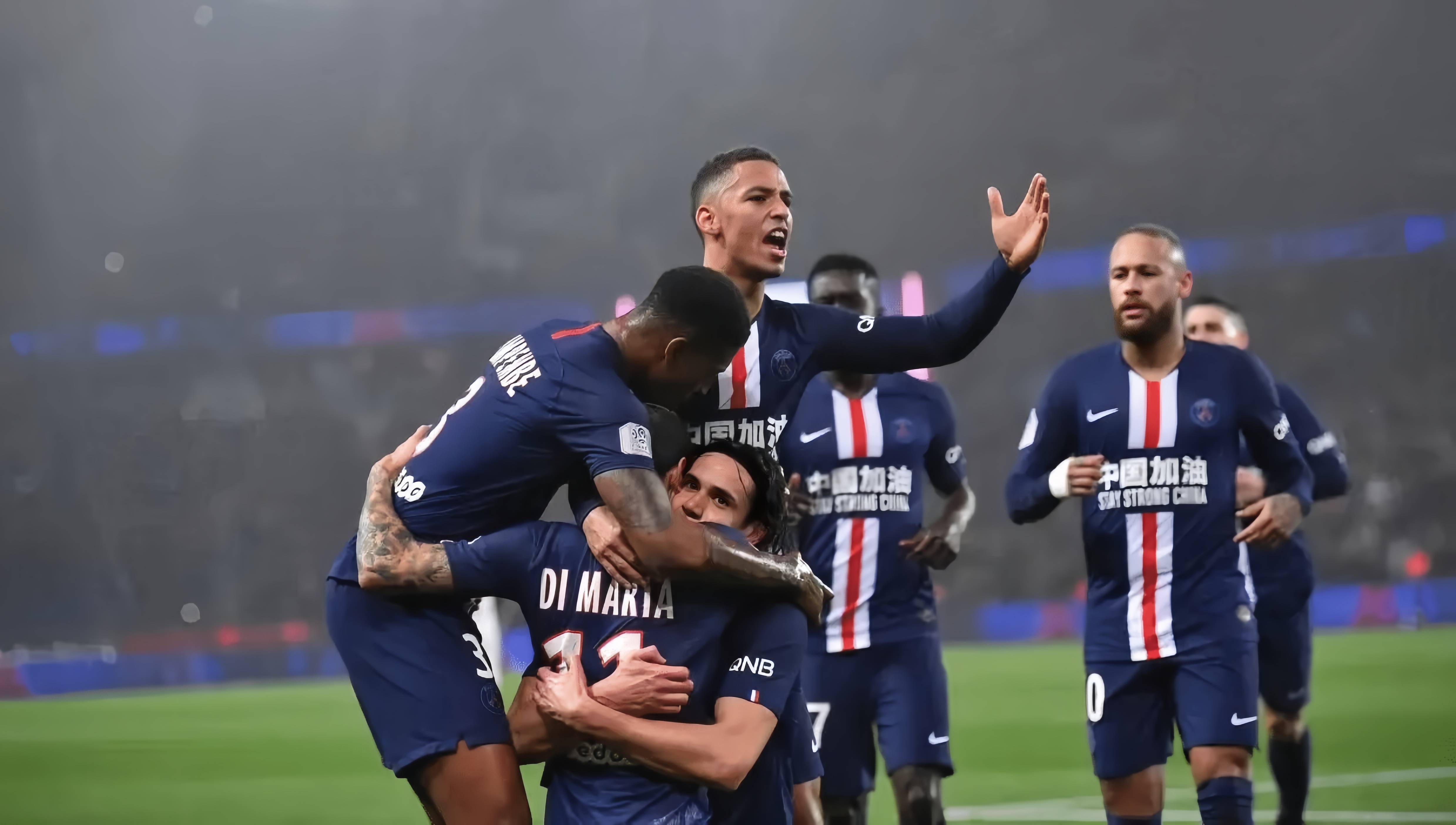 高效！约基奇16投11中砍下准三双，末节连中三分定乾坤（手感火热！约基奇16中11砍准三双，末节连飙三分锁定胜局）