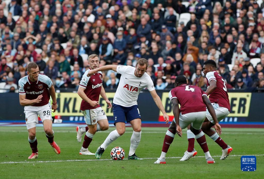 小贝：我希望梅西退役后住迈阿密，但他说只想住在诺坎普附近（小贝：盼梅西退役后来迈阿密安家，他却直言只想住在诺坎普附近）