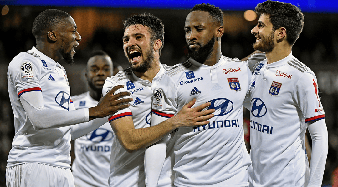 对手彻底被打乱节奏（对手节奏彻底乱了）